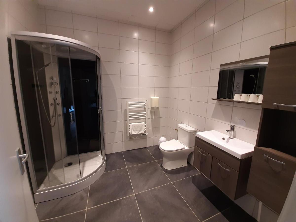 De Vier Linden Bed & Breakfast Vierlingsbeek Bagian luar foto